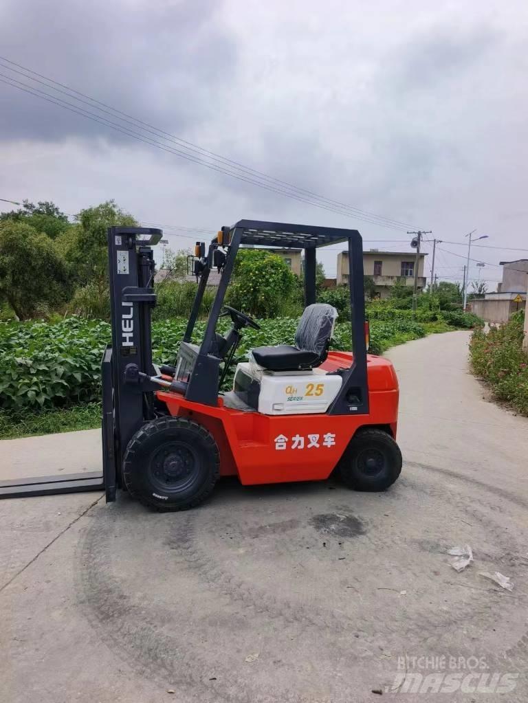 Heli FD 25 Diesel Stapler