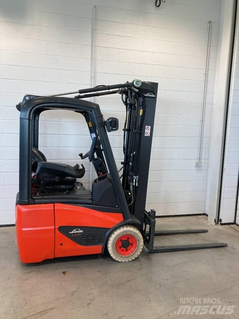 Linde E12/386 Elektro Stapler