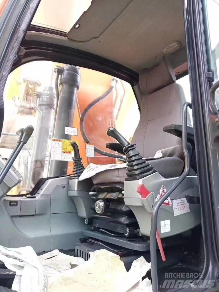 Doosan DX 225 LC Raupenbagger