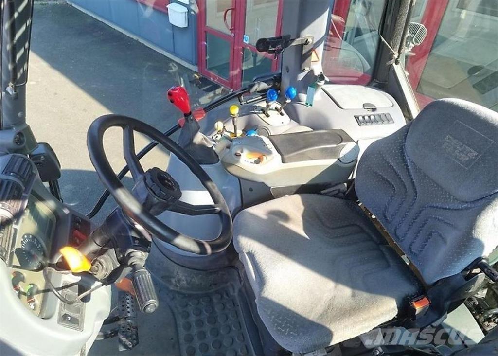 Deutz-Fahr M 620 Traktoren