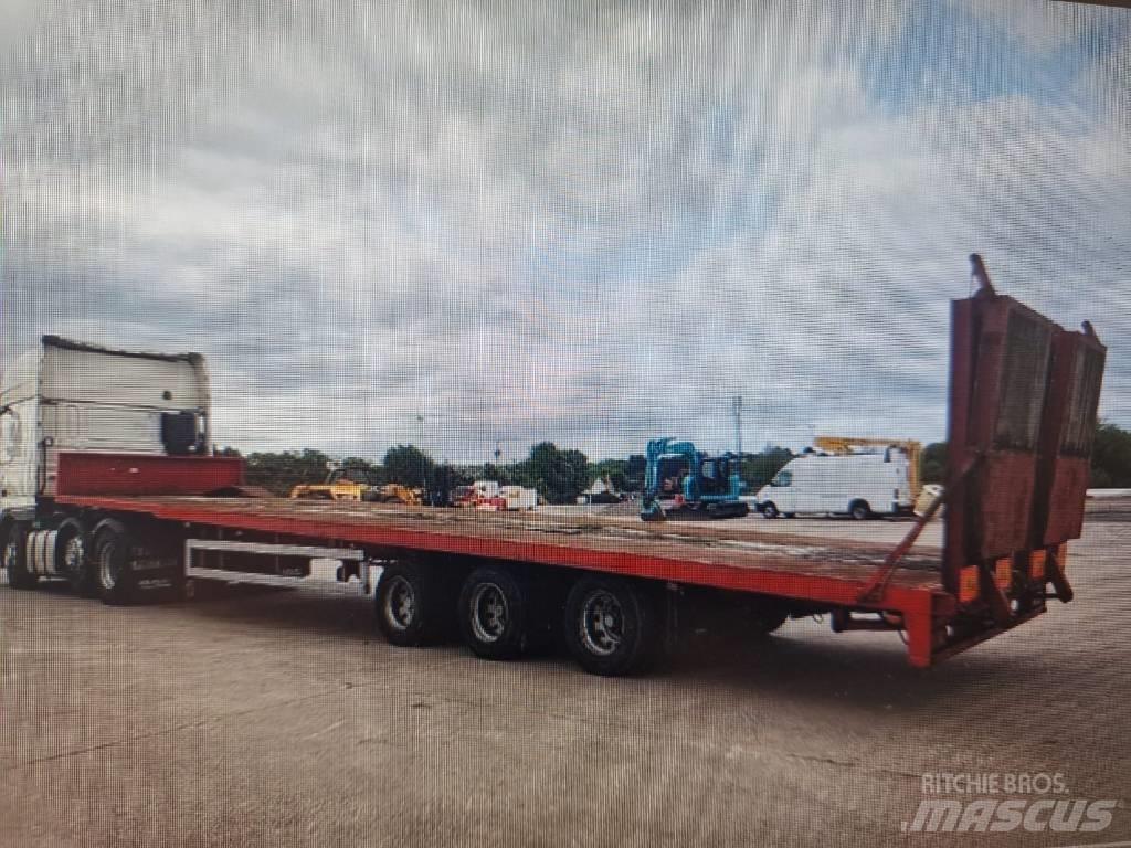 Montracon 3 Axles Tieflader-Auflieger