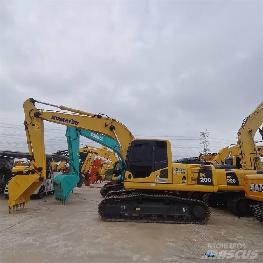 Komatsu PC 200-8 Raupenbagger