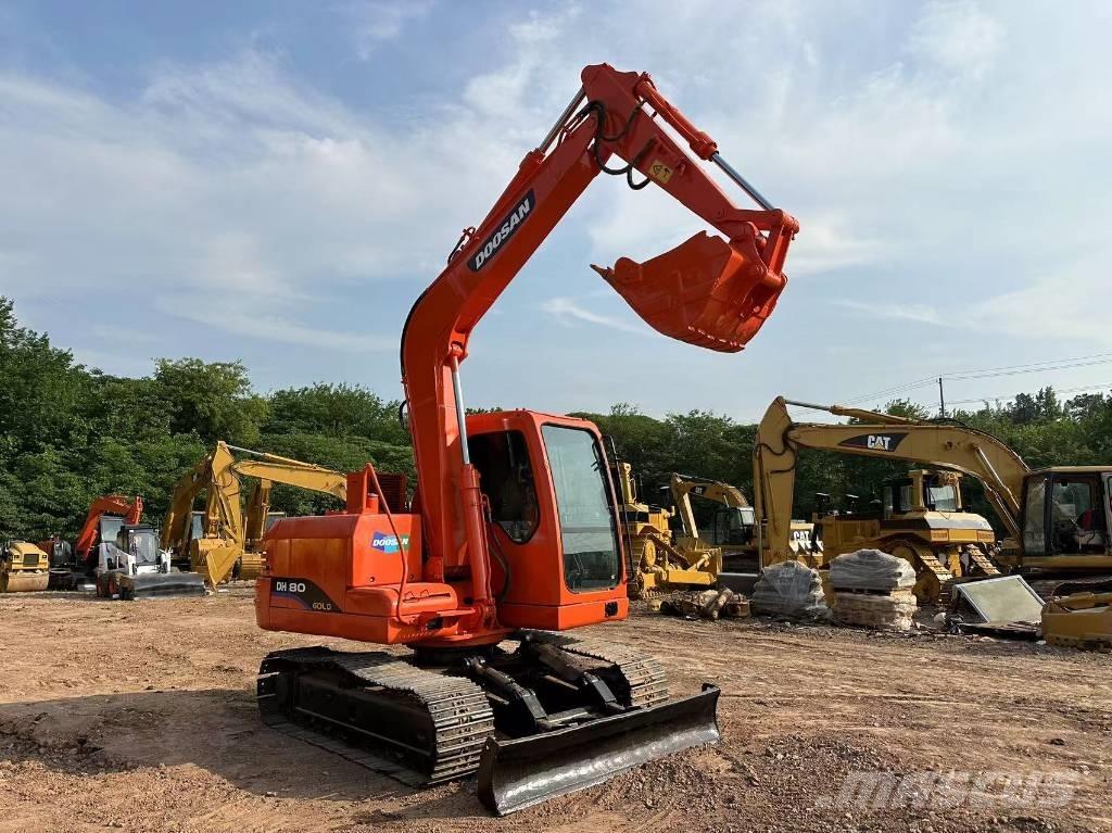 Doosan DH 80 Raupenbagger
