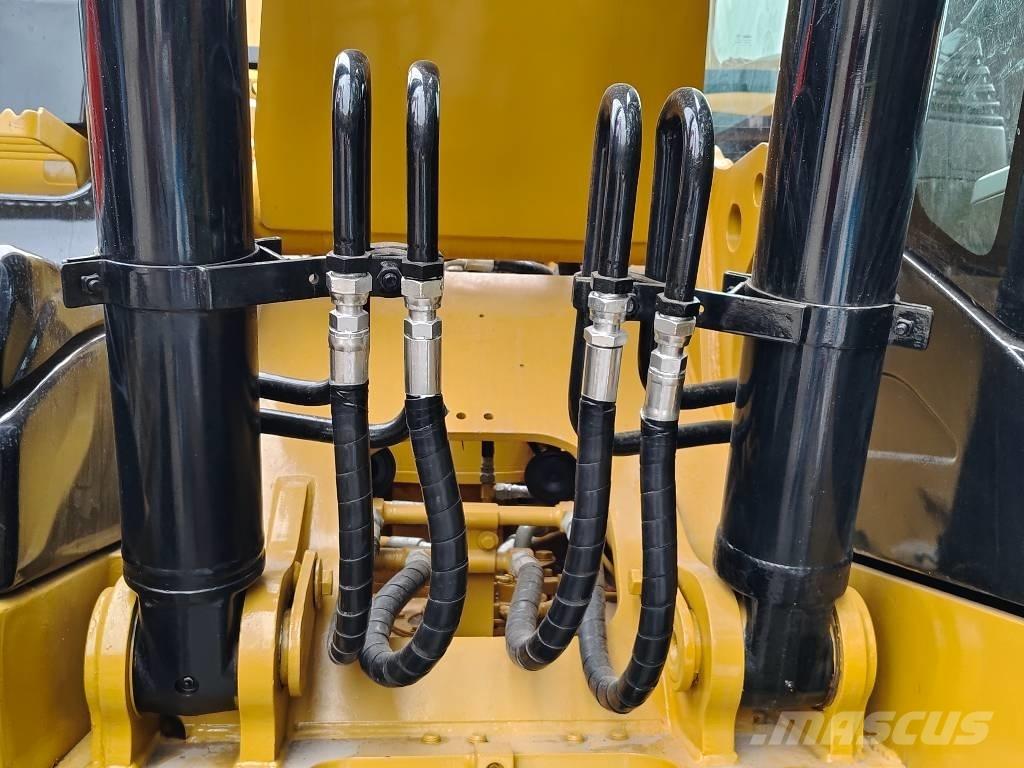 CAT 320 D Raupenbagger