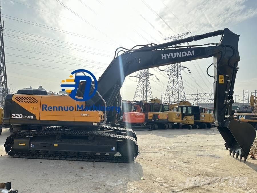 Hyundai R220LC-9S Raupenbagger