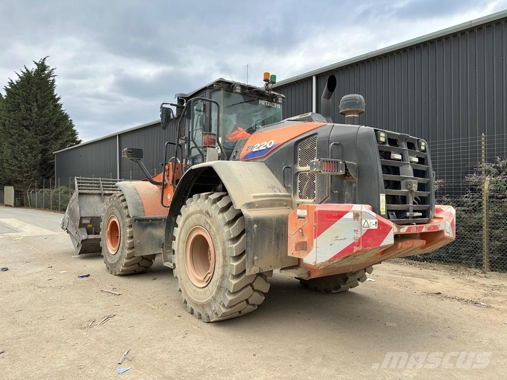 Hitachi ZW 220-6 Radlader