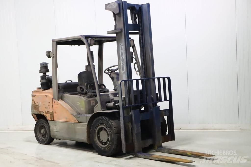 Doosan D50C-7 Diesel Stapler