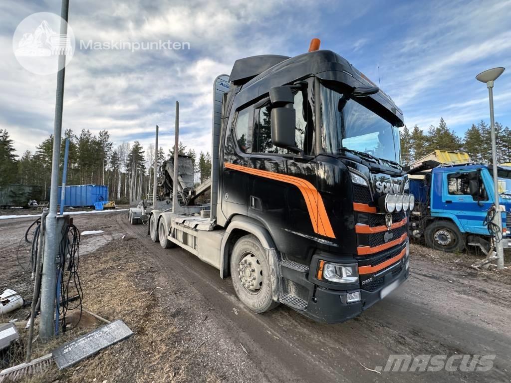 Scania R 650 Ekipage Holzfahrzeuge