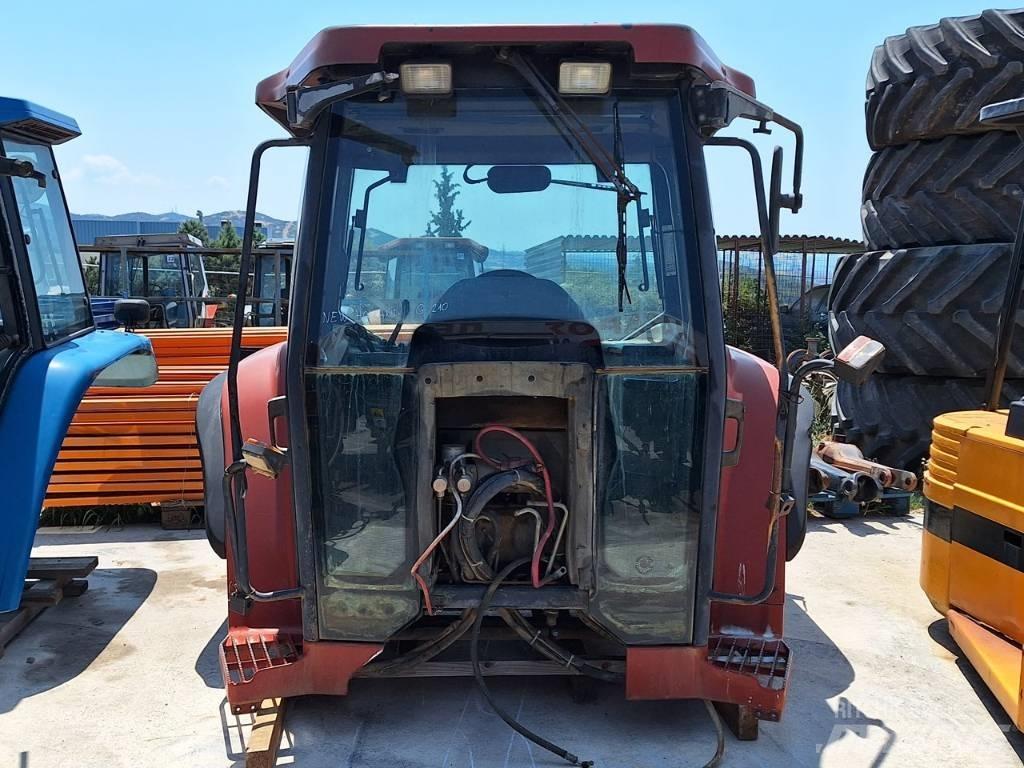 New Holland G 210 Kabinen
