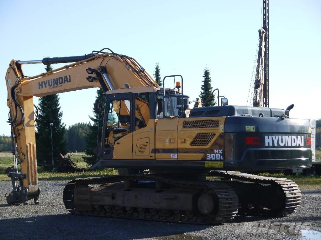 Hyundai HX 300 L Raupenbagger