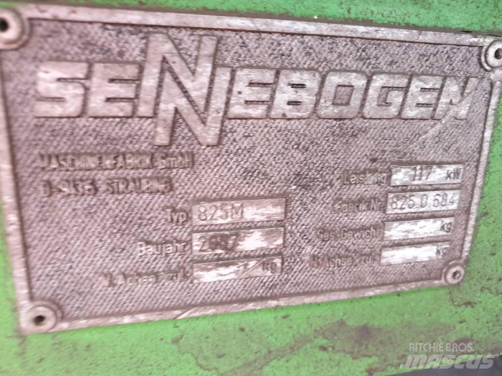 Sennebogen 825M-C Materialumschlag