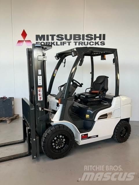 Mitsubishi FD25N3 Diesel Stapler