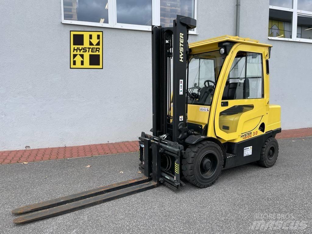 Hyster H3.0FT Diesel Stapler