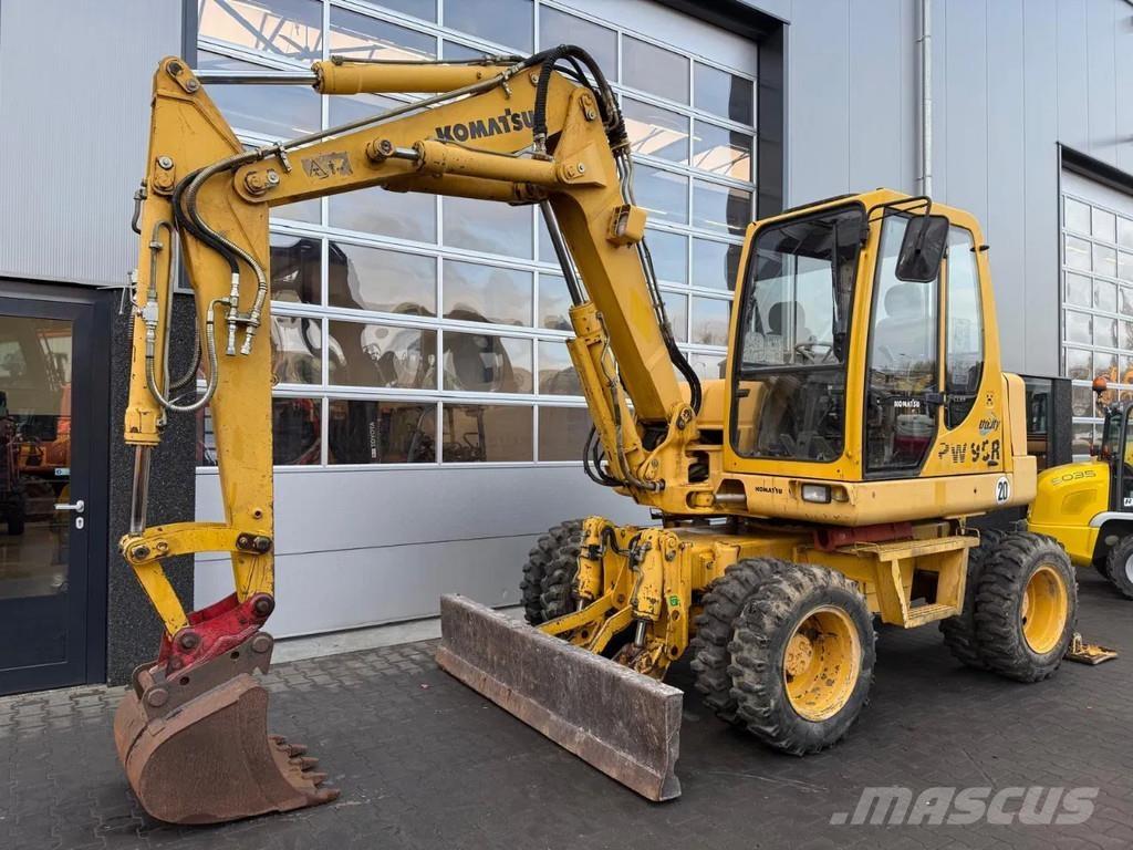 Komatsu PW95 Midibagger  7t - 12t