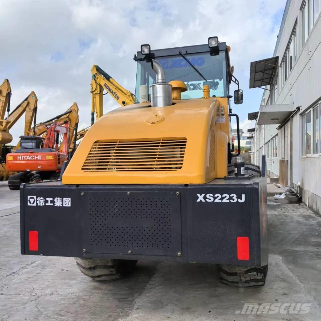 XCMG XS 223 J Walzenzüge