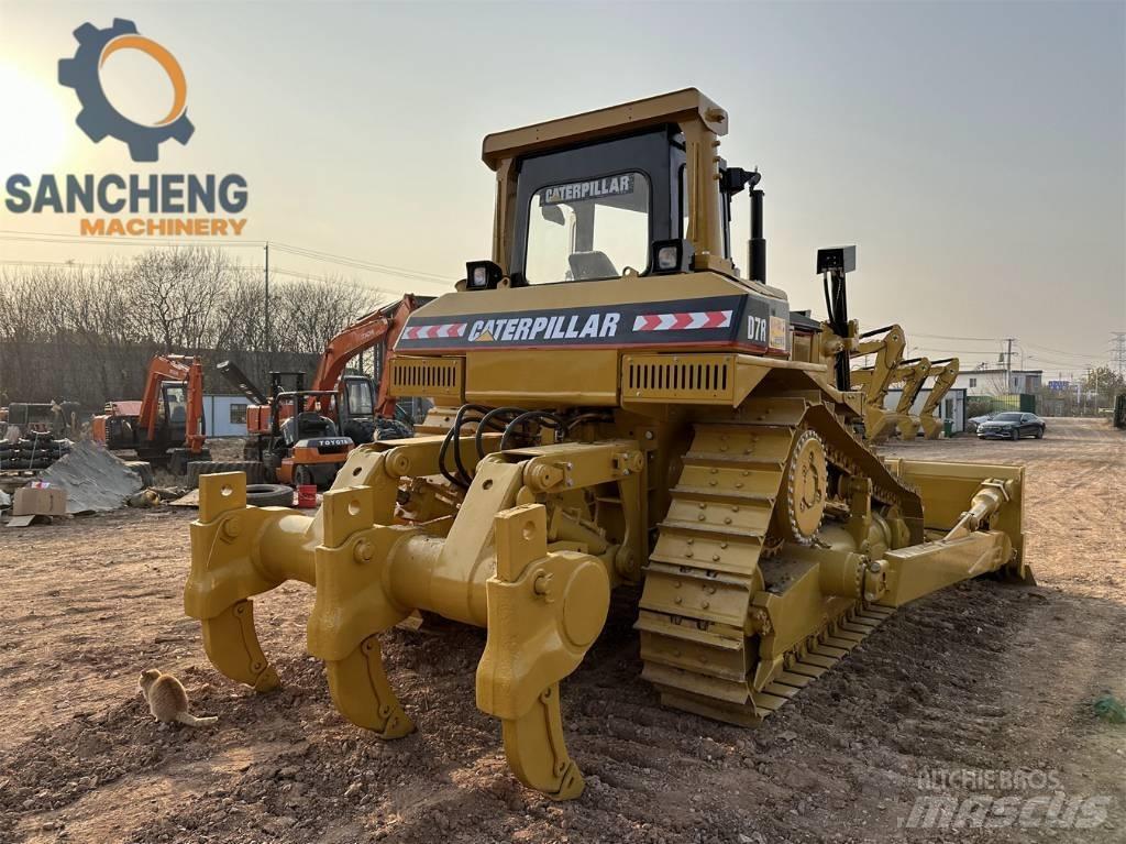 CAT D7R Bulldozer