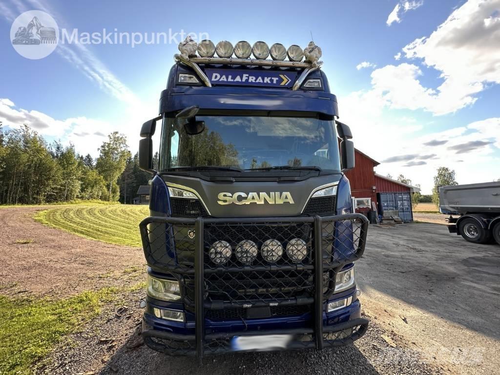 Scania R 650 Holzfahrzeuge