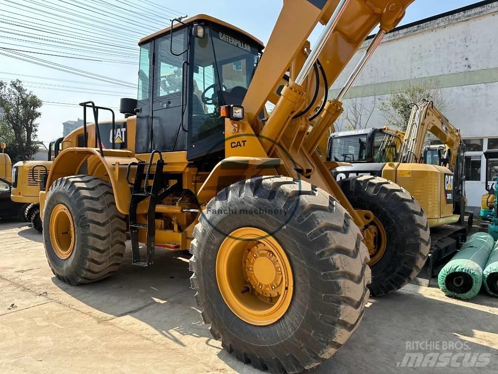 CAT 966 Radlader