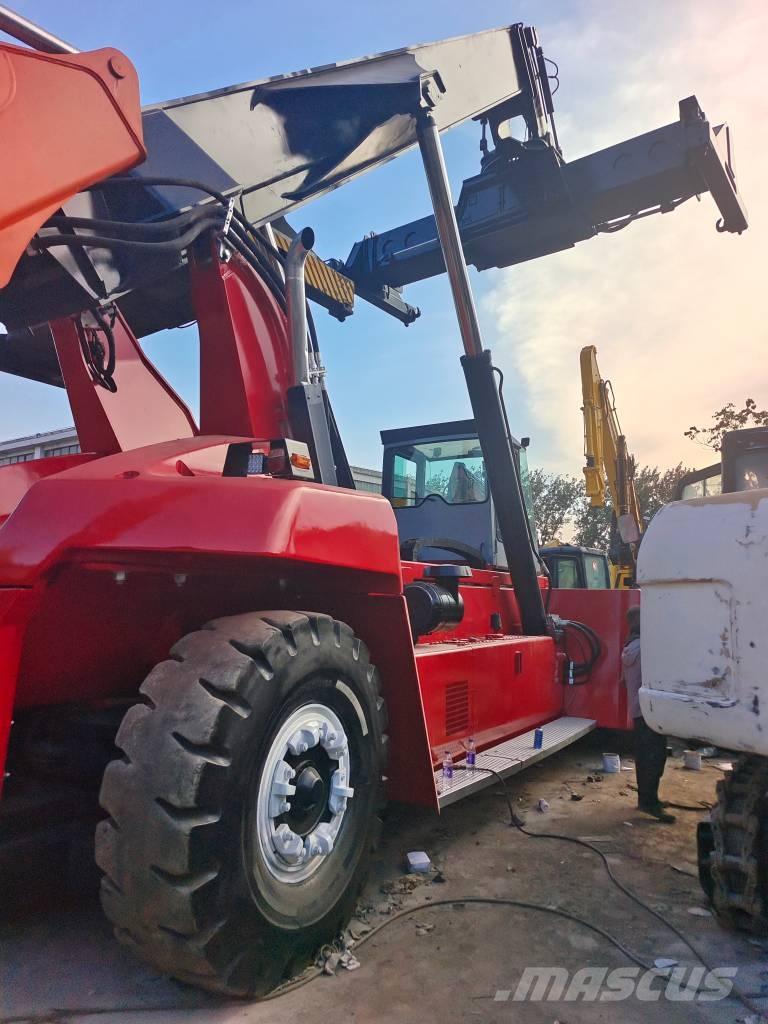 Sany SRSC 45 C30 Reach-Stacker