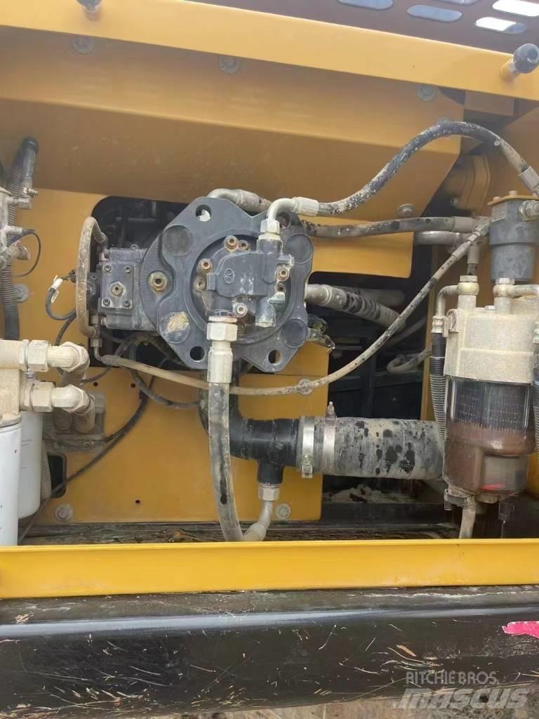 Sany SY 200 C Plus Raupenbagger