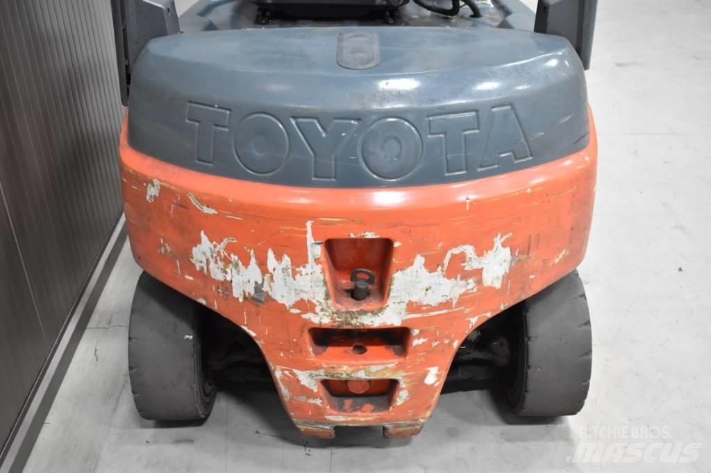 Toyota 8FBMT18 Elektro Stapler