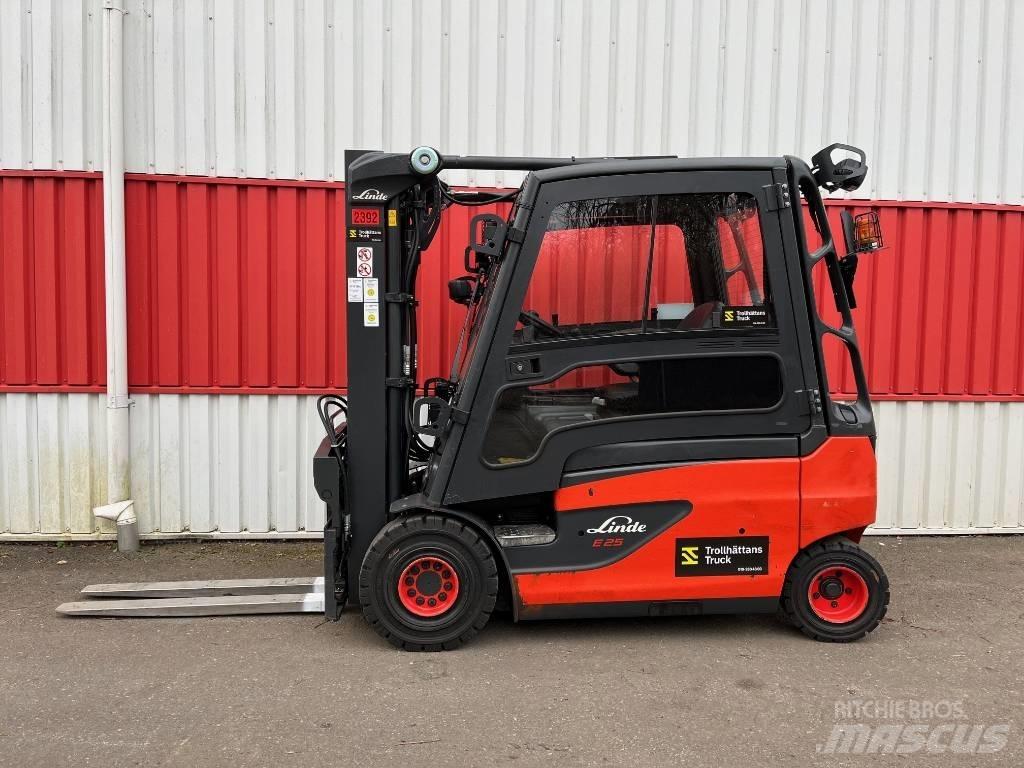 Linde E 25 Elektro Stapler