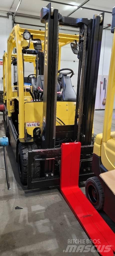 Hyster J3.0XN Elektro Stapler