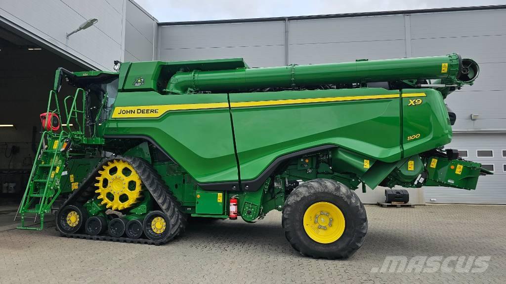 John Deere X9 1100 Mähdrescher