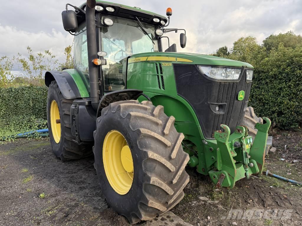 John Deere 7230 R Traktoren
