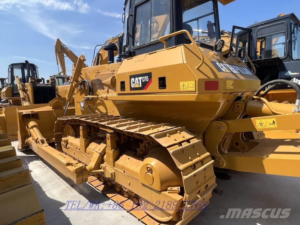 CAT D7G Grader