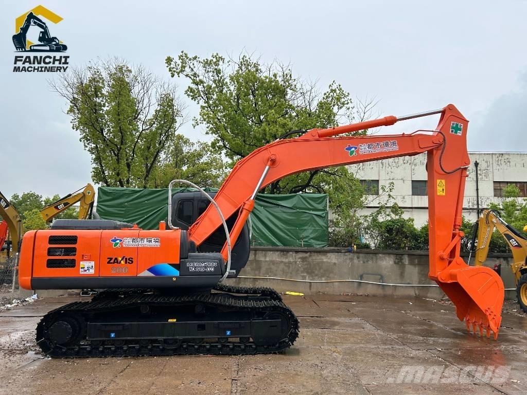 Hitachi ZX200 Midibagger  7t - 12t
