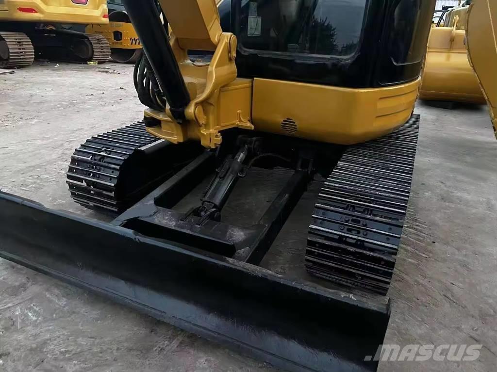 CAT 304 CR Minibagger < 7t