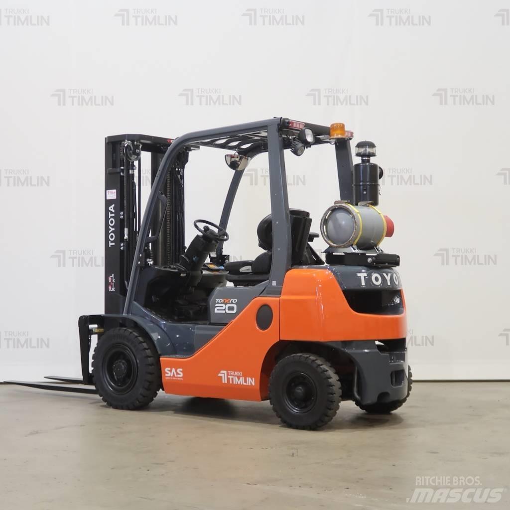 Toyota 02-8FGF20 Gas Stapler