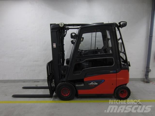 Linde E 25 Elektro Stapler