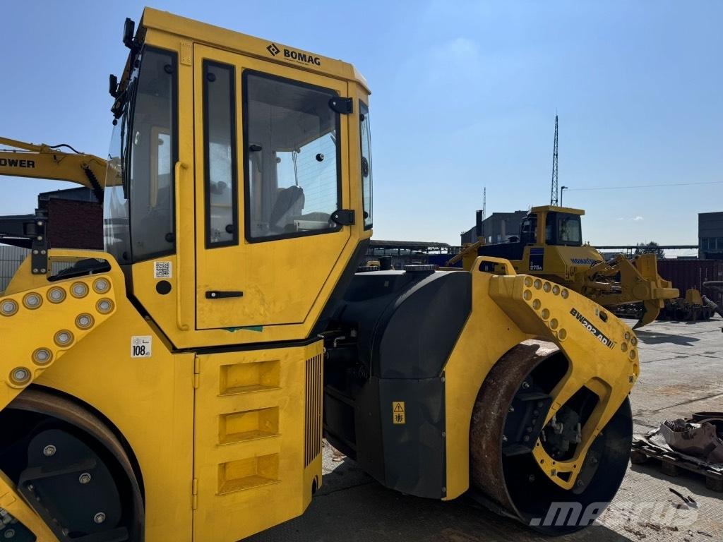 Bomag BW 202 AD-4 Tandemwalzen