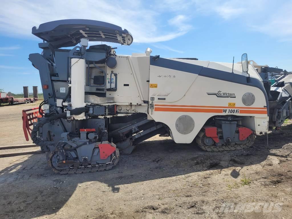 Wirtgen W 100 Fi Asphaltfräsen