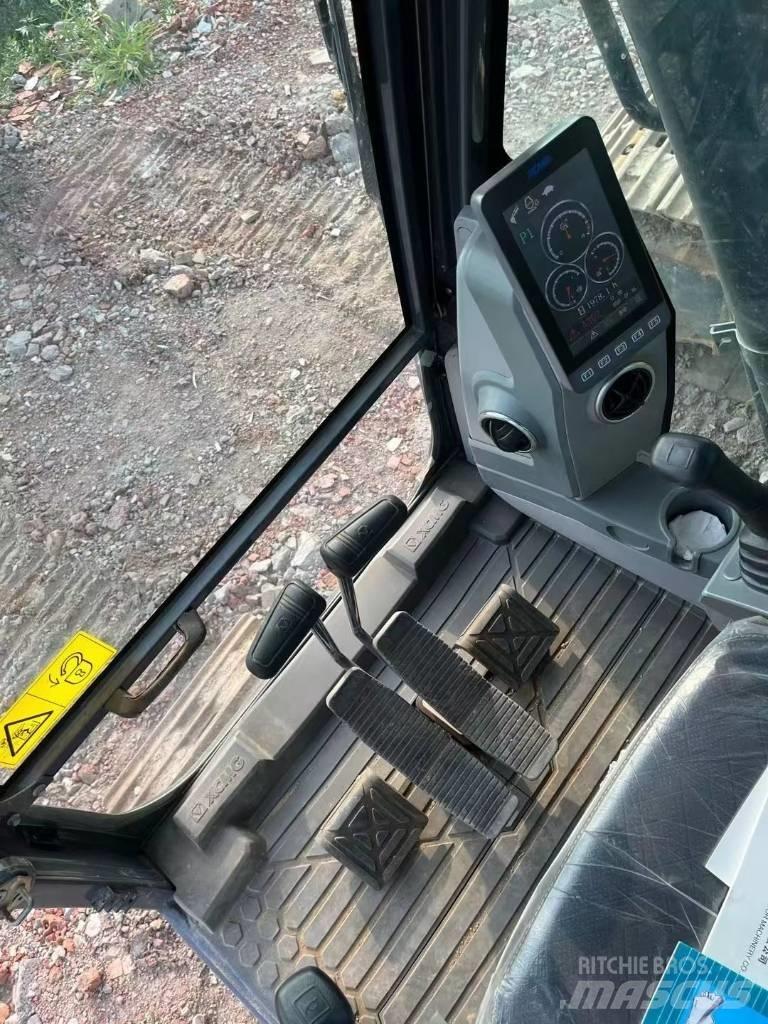 XCMG XE200DA Raupenbagger