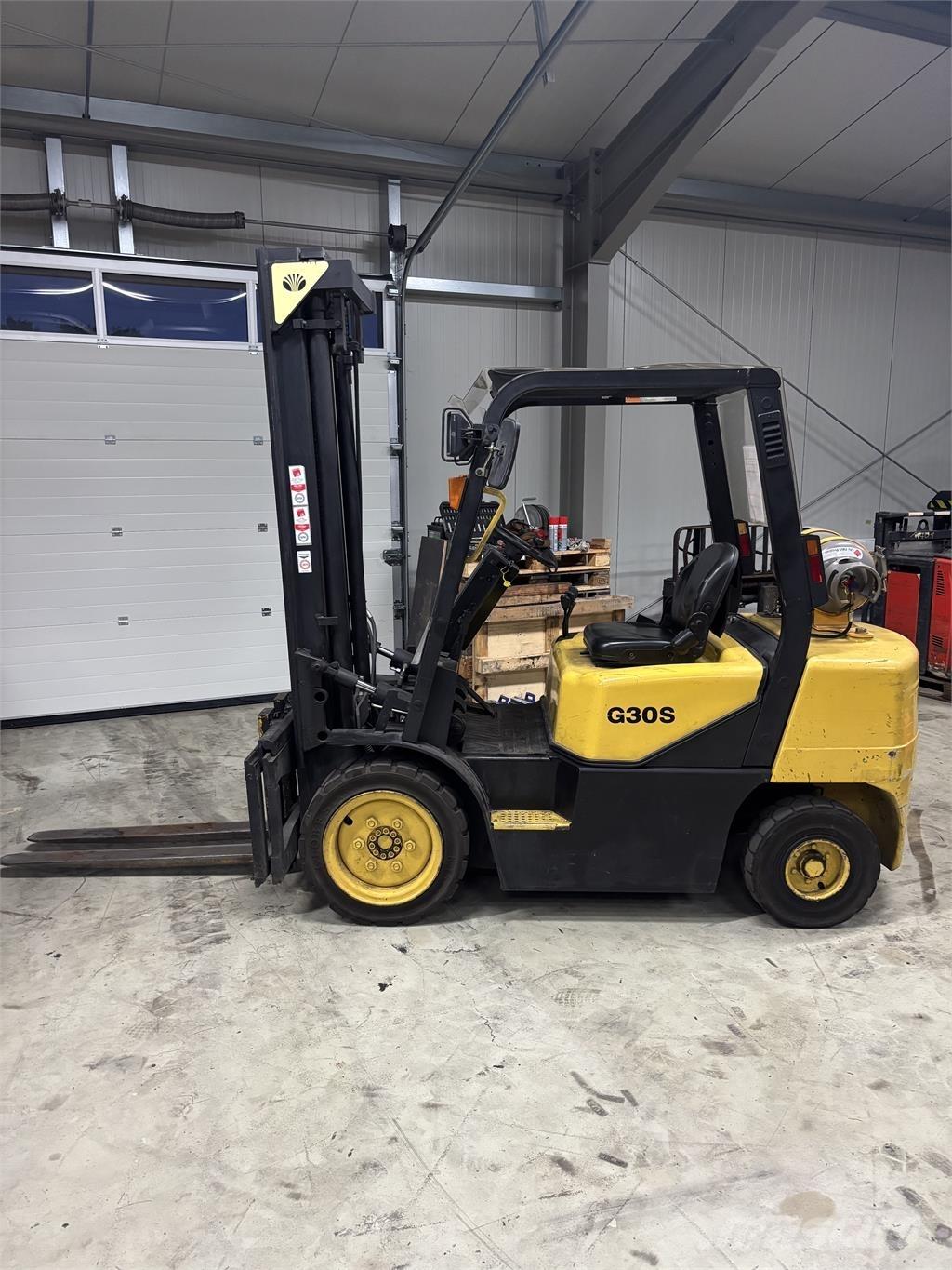 Doosan G30 Gas Stapler