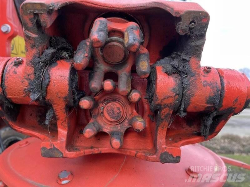 Kuhn GF 13002 Kreiselheuer/-wender
