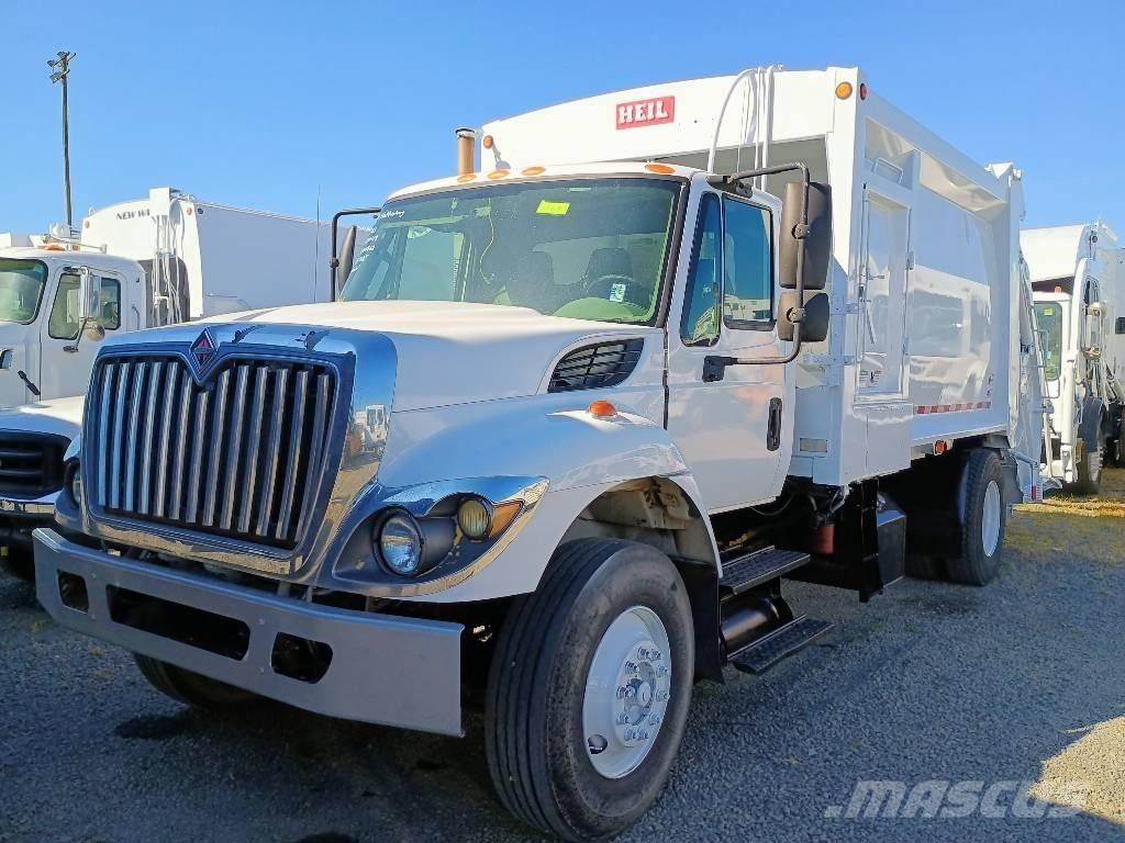 International 7400 Müllwagen