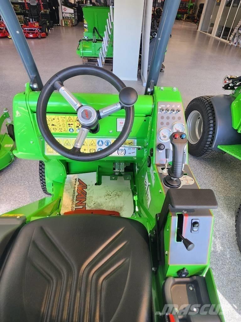 Avant 423 Kompaktlader