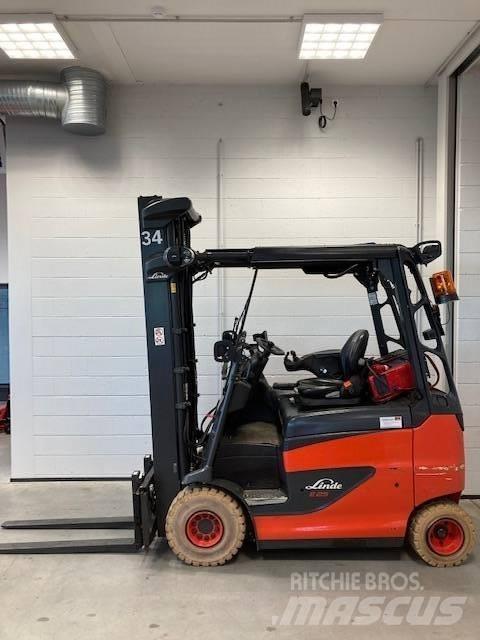 Linde E25/600RH/387 Elektro Stapler