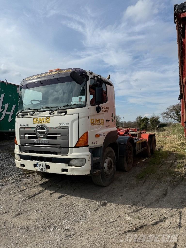 Hino 700 Abrollkipper