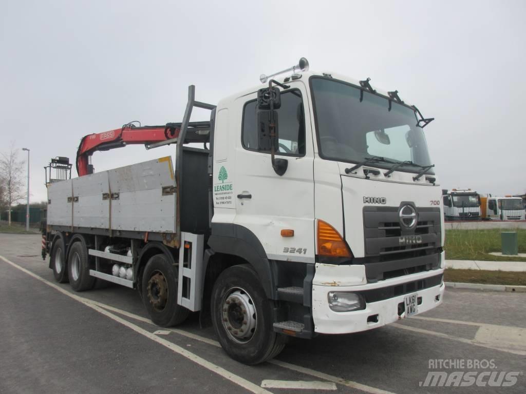 Hino 700 Kranwagen