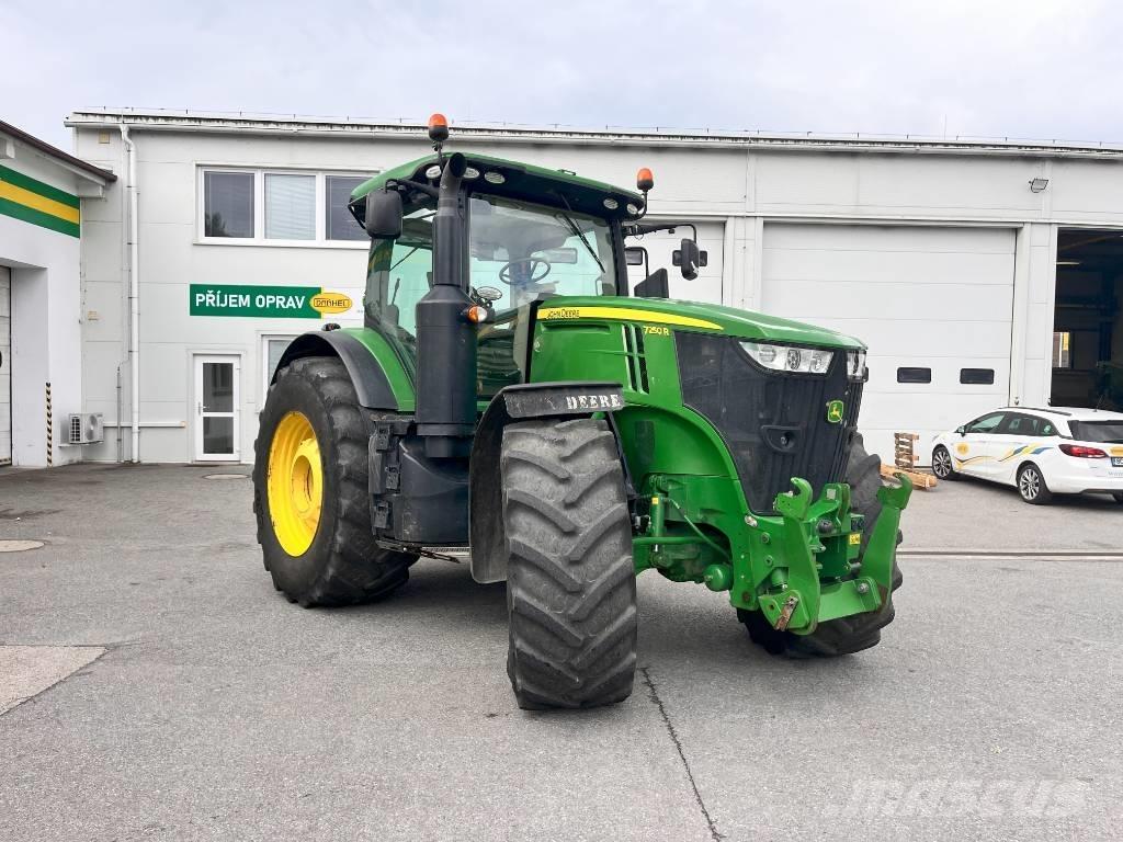 John Deere 7250 R Traktoren