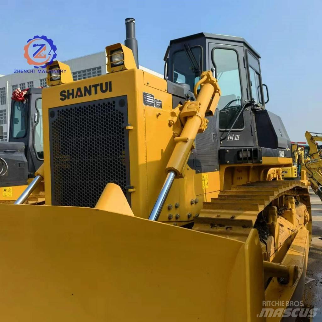 Shantui SD 22 Bulldozer