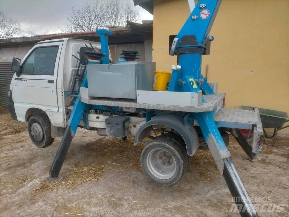 Socage A 314 LKW-Arbeitsbühnen