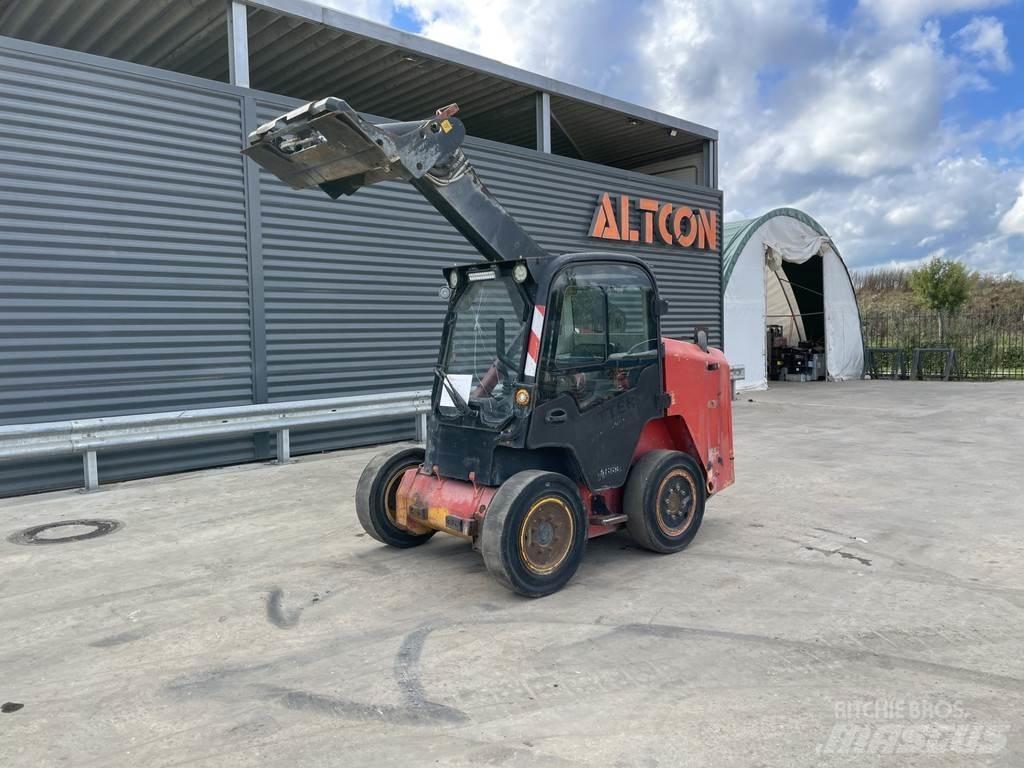 JCB R260 Stammholzschlepper
