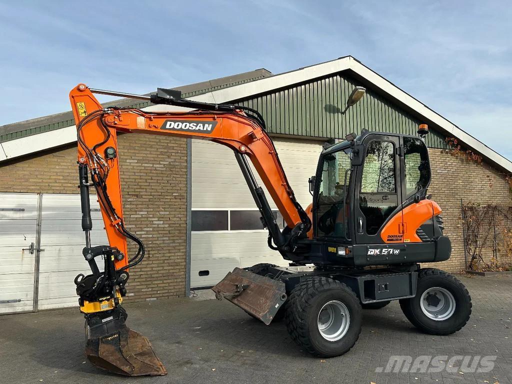 Doosan DX57W-7 Mobilbagger