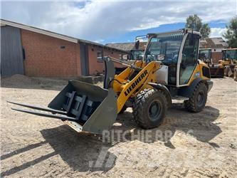 Liebherr L 504 Minilader